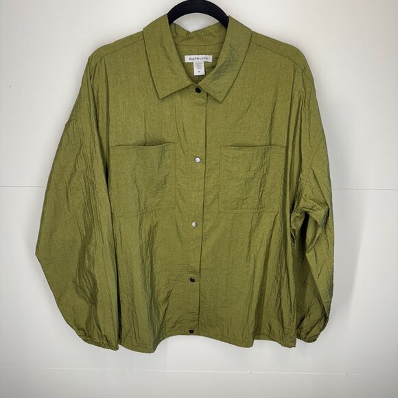 NWOT Athleta Lunar Shine Button Down Shirt in Picoline Olive - Picture 2 of 10